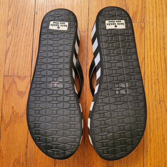 Kate Spade New York Black White Stripe Platform Wedge Flip Flops 9M Summer RHETT - Picture 2 of 9